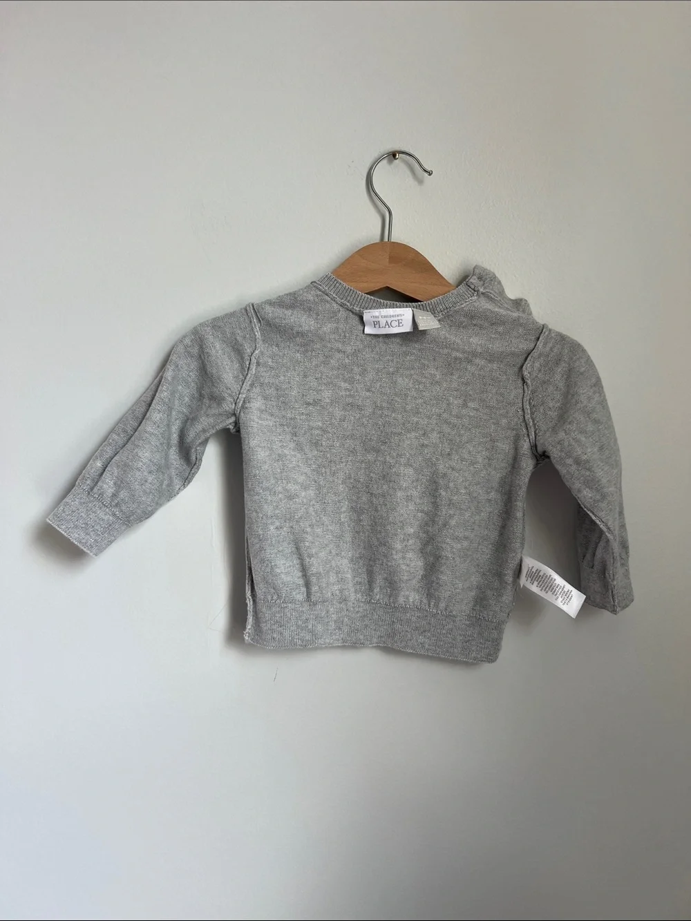 The Children’s Place | Baby Gray Dino Applique Crewneck Sweater Buttons Sz 6-9M